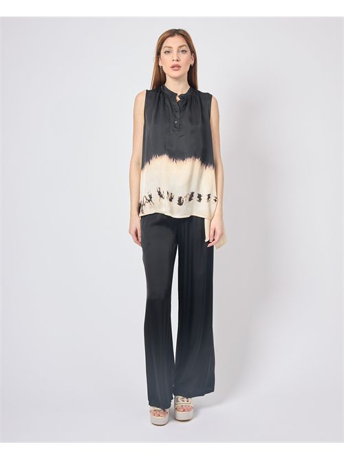 Manila Grace Sleeveless Blouse MANILA GRACE | C057VCMA001